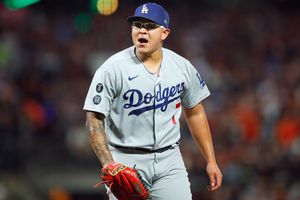 Julio Urías: Dodgers venció a Giants con joya de pitcheo del mexicano