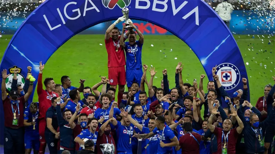 Enrique Meza: 'Este Cruz Azul era mejor que los anteriores'