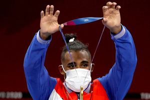 Tokio 2020: Arlen López, que eliminó a mexicano, se llevó el oro en boxeo
