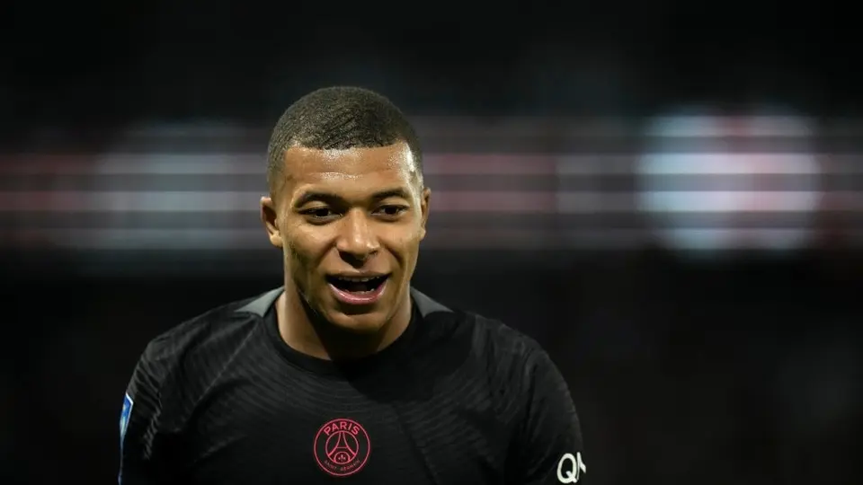 Benzema: 'Mbappé jugará algún día con el Real Madrid'