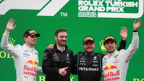 Checo Pérez tras subir al podio en GP de Turquía: 'Ser paciente, la clave del tercer lugar'