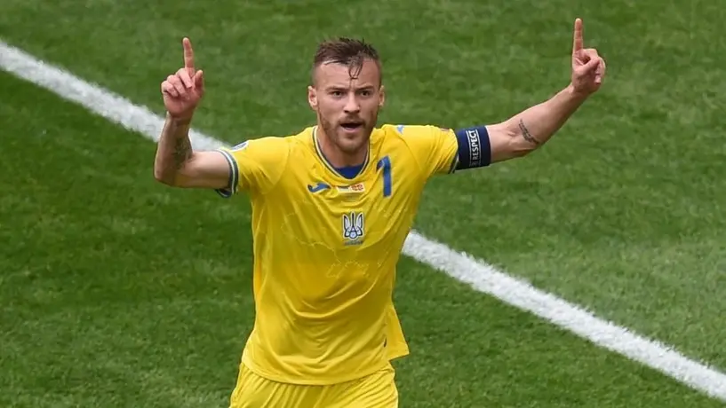 Video: Yarmolenko recordó acción de CR7 a Coca Cola y pidió que lo patrocinen a él