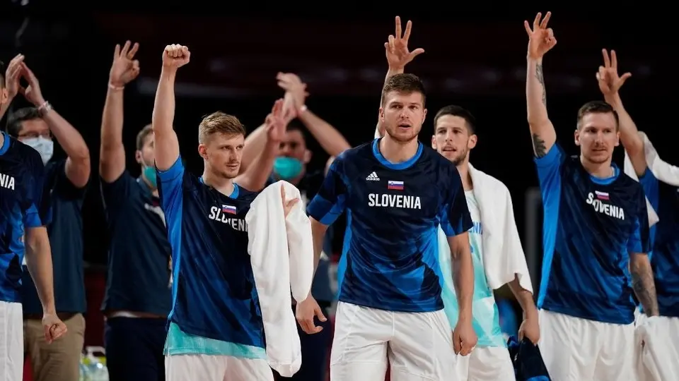 Entrenador de Eslovenia sobre fiesta del equipo de basquetbol: 'No rompieron reglas'