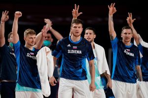 Entrenador de Eslovenia sobre fiesta del equipo de basquetbol: 'No rompieron reglas'