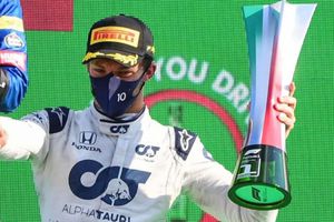 Checo Pérez: Gasly reconoce interés por volver a Red Bull, 'al menos rendiría igual que Sergio'