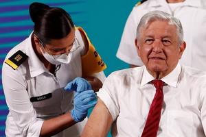 AMLO: Presidente recibió segunda dosis de vacuna anticovid de AstraZeneca