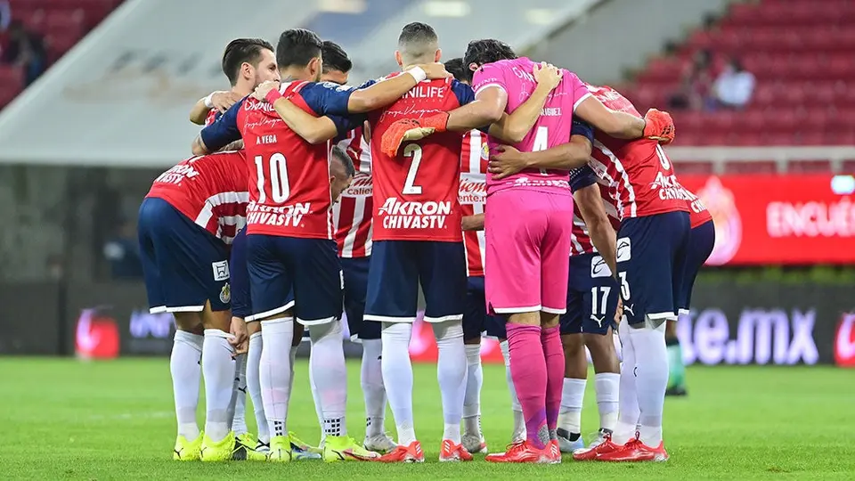Chivas: Jugadores, cuerpo técnico y directiva tuvieron fuerte charla tras caída vs León