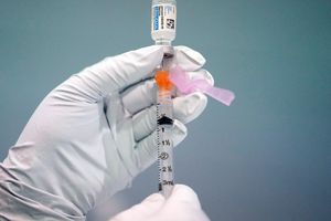 Vacunación de adultos de 18 a 29 años iniciará la próxima semana en CDMX