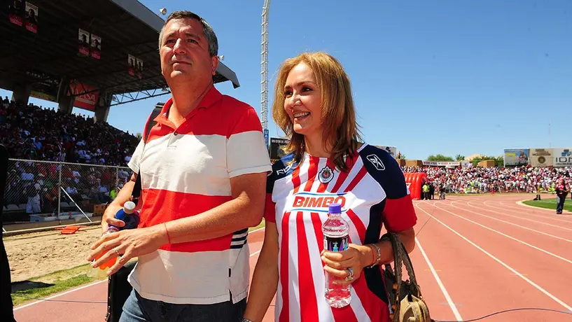 Chivas: ¿Brujería de Angélica Fuentes contra el Rebaño?