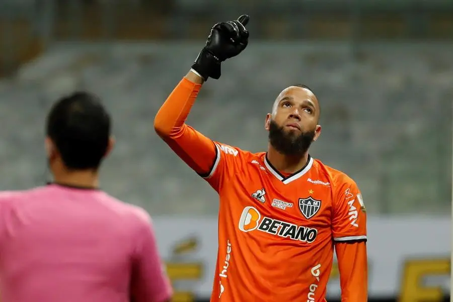 Everson fue la figura en los penales