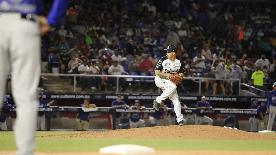 LMB: Aficionados de Sultanes y Charros protagonizan pelea en el arranque de temporada