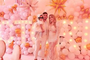 Chivas: Alexis Vega bautizó a su hija