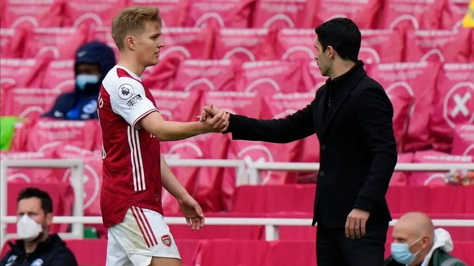 Arsenal hablará con el Real Madrid para quedarse con Odegaard