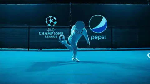 Champions League: Marshmello protagonizará ceremonia de apertura de la Final