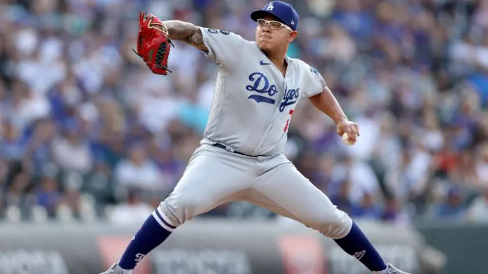 Julio Urías firmó su victoria 12 de la temporada en la MLB