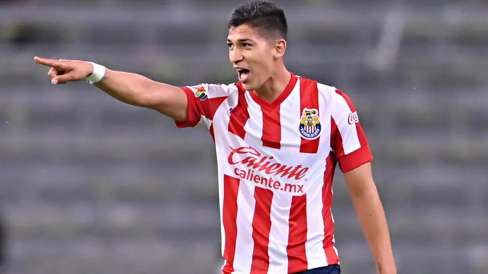 Ángel Zaldívar: 'Fue difícil no poder tener regularidad, pero en mi cabeza siempre estuvo en Chivas'
