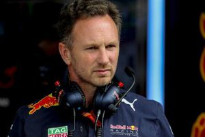 Christian Horner a Checo Pérez: 'Perdón por ese pit stop'
