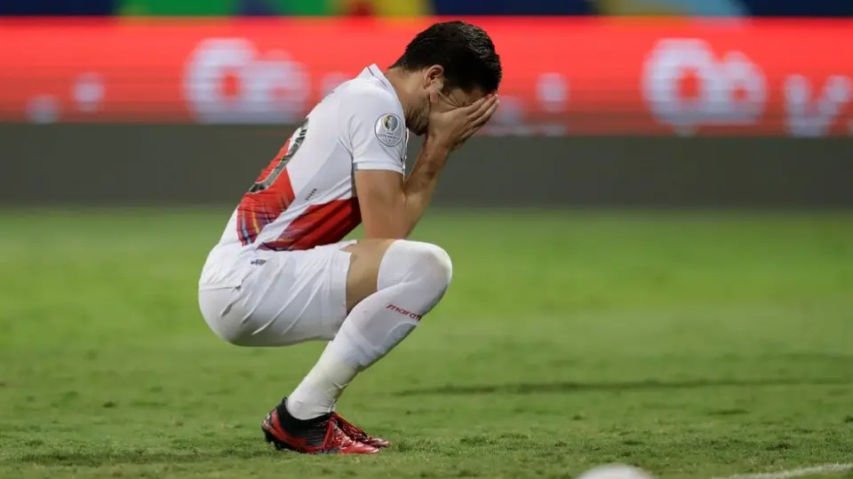 Copa América: Ormeño falló y Yotún cobró a lo panenka en penaltis del Perú vs Paraguay