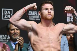 Canelo Álvarez respondió a críticas de Saunders: 'Son excusas antes de tiempo'