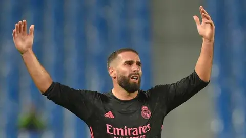 Carvajal sobre el penalti en contra del Real Madrid: 'Qué vergüenza'