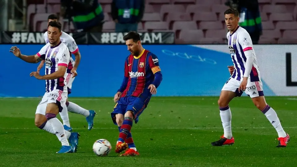 Zidane sobre Messi: "Que se quede en el Barcelona, está bien ahí"