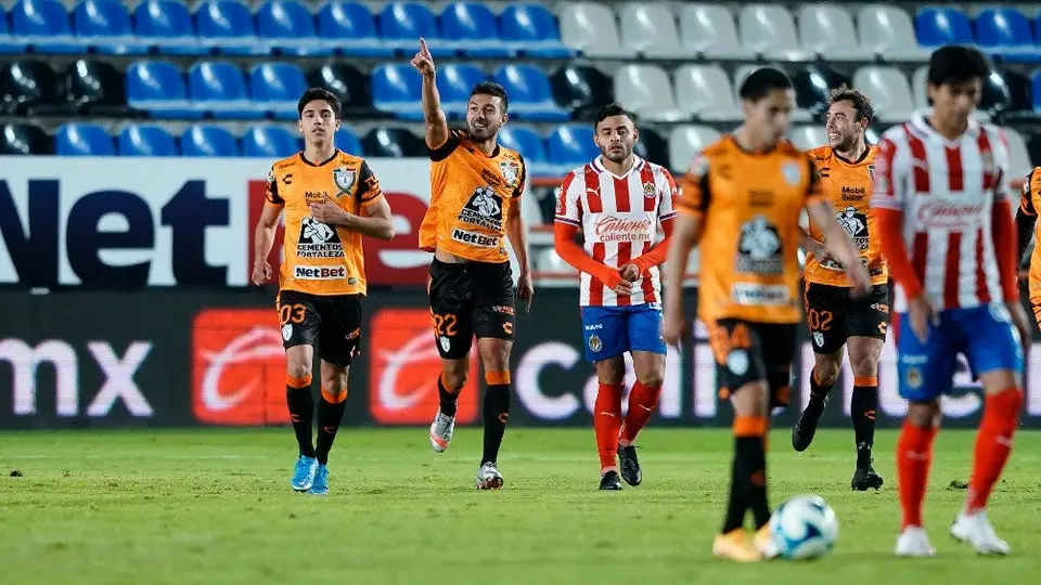 Pachuca vs Chivas: Primer duelo confirmado de Reclasificación