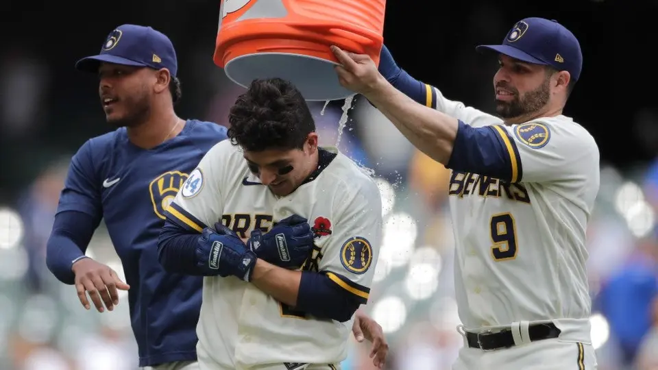 MLB: Luis Urías dejó tendidos a los de Detroit para darle victoria a Milwaukee