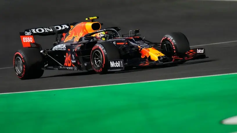 Checo Pérez: Quedó fuera del Gran Premio de Arabia Saudita