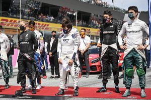 Checo Pérez, citado ante comisarios de GP de Austria por no observar banderas amarillas