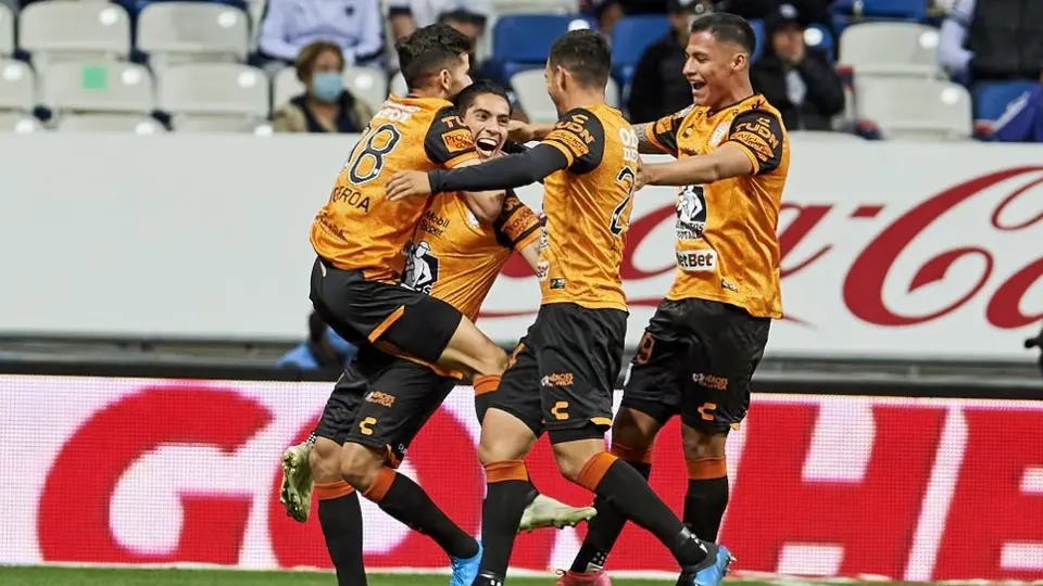 Pachuca: Venció a Rayados en un partido con el VAR como protagonista