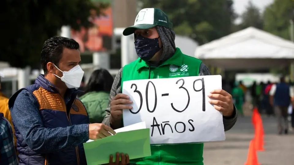 Covid-19: Ecatepec y Nezahualcóyotl comenzarán vacunación en personas de 30 a 39 años