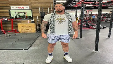 UFC: Brendan Schaub salvó a tres niños en un accidente automovilístico