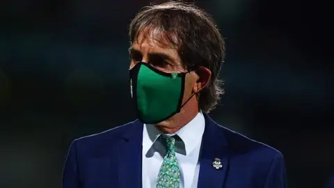 Guillermo Almada: 'Sequía de títulos puede pesar a Cruz Azul; jugaremos con esa desesperación'