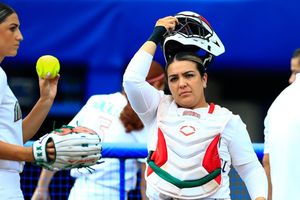 Juegos Olímpicos: Equipo de softbol mexicano se disculpó por polémica de uniformes