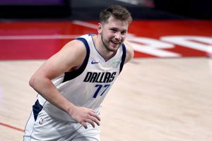 NBA: Luka Doncic renovó por cinco años y 207 mdd con los Mavericks