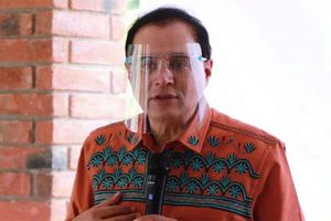 Benjamín Robles lideró careo con rivales rumbo a gubernatura de Oaxaca