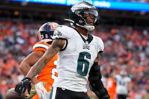 Eagles levanta el vuelo y ahora gana a los Broncos a domicilio
