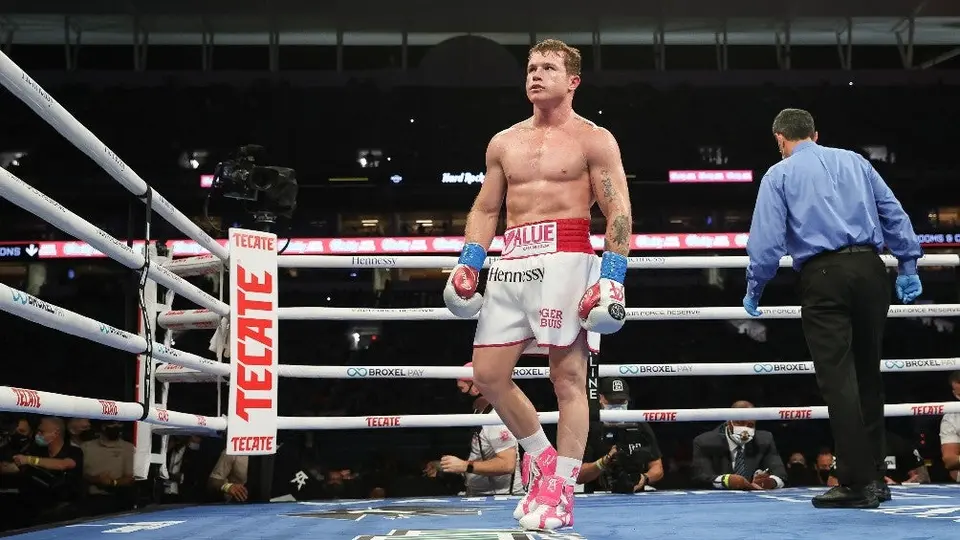 Canelo Álvarez: 'JC Chávez nunca ganó lo que yo estoy ganando; tiene envidia'