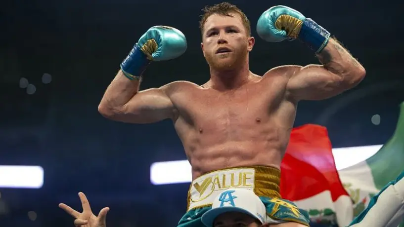 Canelo Álvarez sostuvo una reunión de negocios con la modelo y empresaria Kendall Jenner
