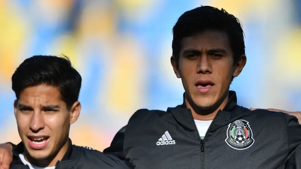 Diego Lainez aconseja a JJ Macías: 'Va a hacer las cosas bien en Europa'