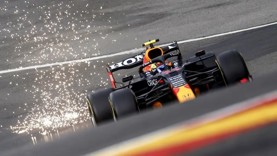 Checo Pérez: 'El accidente fue culpa mía, perdí el control del coche'