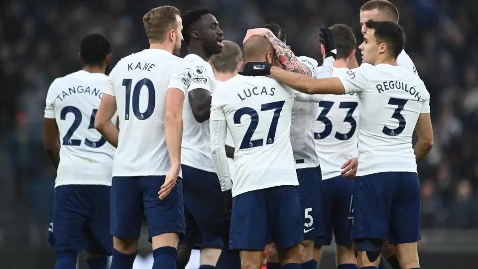 Tottenham: Brote masivo de Covid-19 en el club obligó a posponer partidos