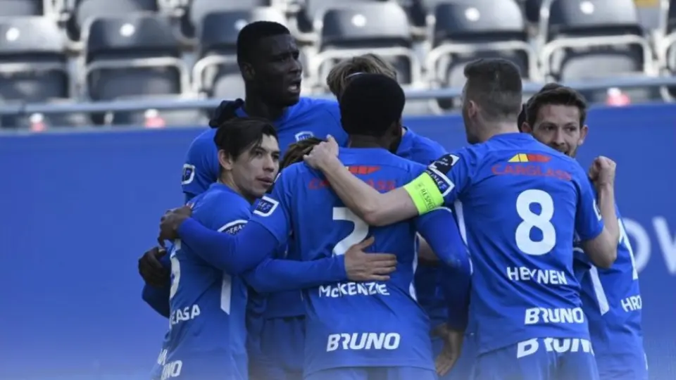 Gerardo Arteaga: Fue titular en goleada del Genk sobre Sint-Truiden