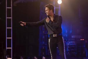 Luis Miguel, La Serie: Netflix reveló el tráiler de la temporada final