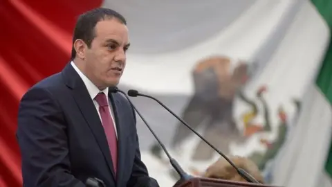 Cuauhtémoc Blanco, criticado por jugar golf mientras se registraron inundaciones en Morelos