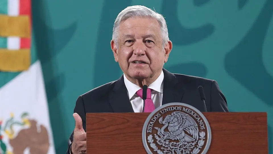 AMLO sobre retiro de candidatura a Félix Salgado Macedonio: 'Es un atentado a la democracia'