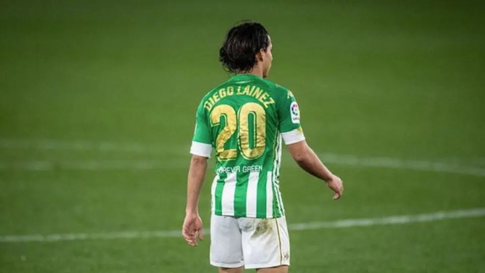 Diego Lainez: Pellegrini destacó el partido del mexicano en victoria del Betis