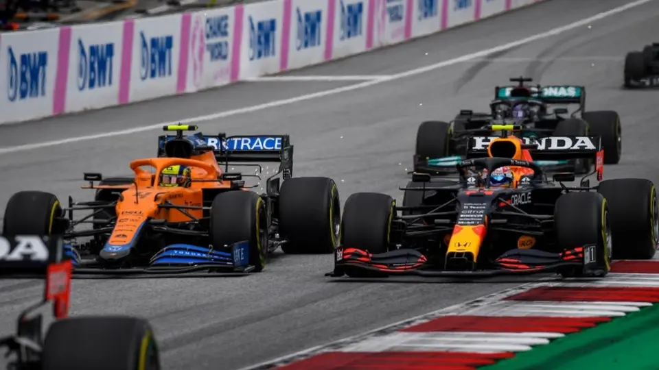 Leclerc a Checo Pérez en el GP de Austria: 'Es un idiota'