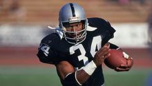 Madden 22: Da la bienvenida a Bo Jackson con una portada exclusiva
