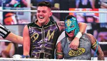 WWE: Rey y Dominik Mysterio emocionados por pelear como pareja frente al público